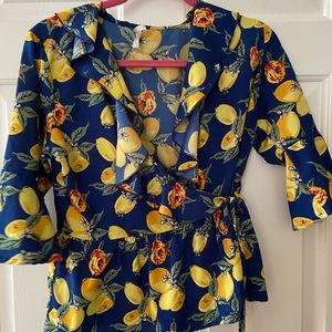 Lemon wrap top